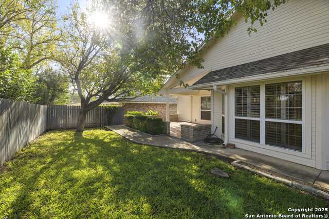 Listing photo id 18 for 129 Los Cedros Loop