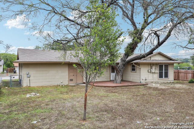 Image 26 of 29 For 5702 Gabor