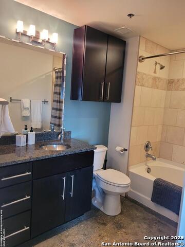 Image 17 of 19 For 831 Flores S 2402