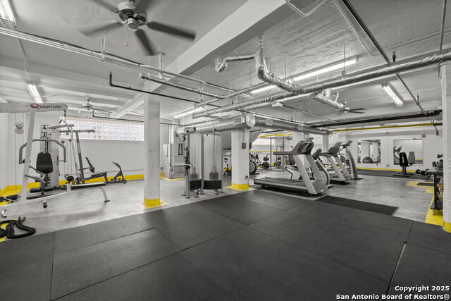 Image 4 of 19 For 831 Flores S 2402