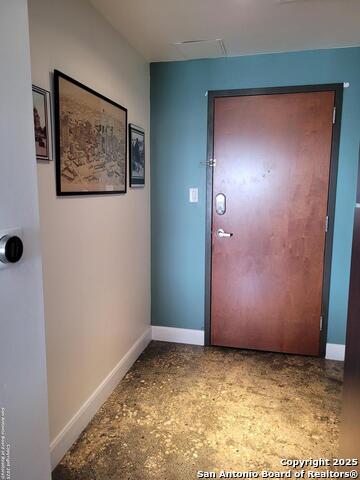 Image 8 of 19 For 831 Flores S 2402