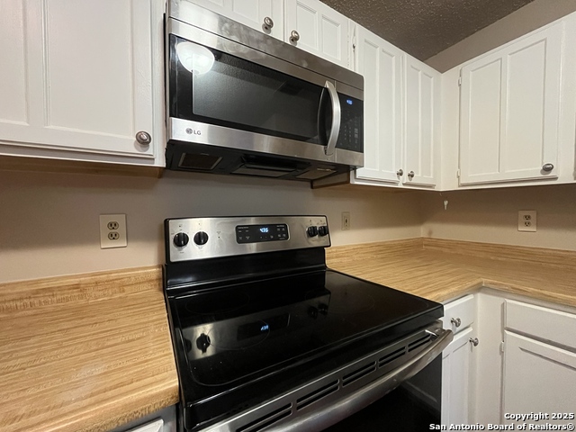 Image 13 of 35 For 5543 Sunup Drive