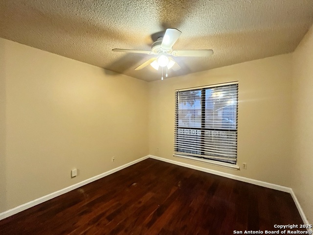 Image 23 of 35 For 5543 Sunup Drive