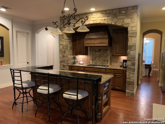 Image 10 of 47 For 42 Edgewater