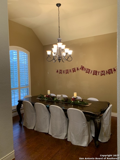 Image 14 of 47 For 42 Edgewater