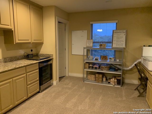 Image 35 of 47 For 42 Edgewater