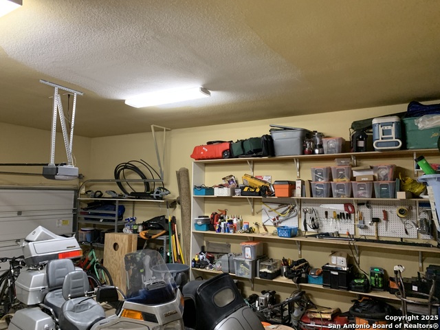 Image 45 of 47 For 42 Edgewater