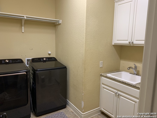 Image 46 of 47 For 42 Edgewater