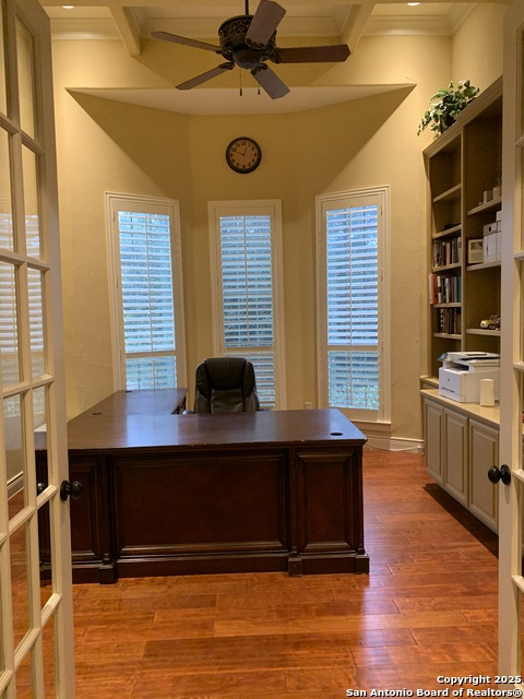 Image 7 of 47 For 42 Edgewater