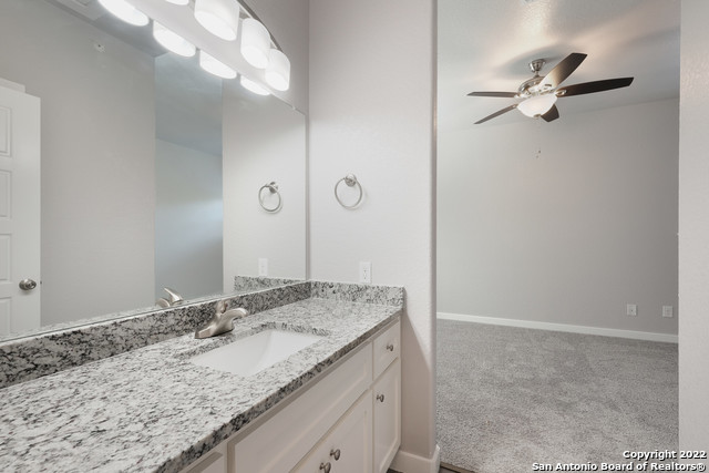 Image 17 of 20 For 6160 Eckhert Rd 1203