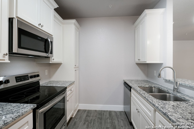 Image 6 of 20 For 6160 Eckhert Rd 1203