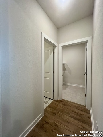 Image 17 of 105 For 14426 Daphne Bend