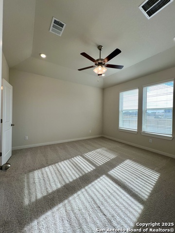 Image 44 of 105 For 14426 Daphne Bend