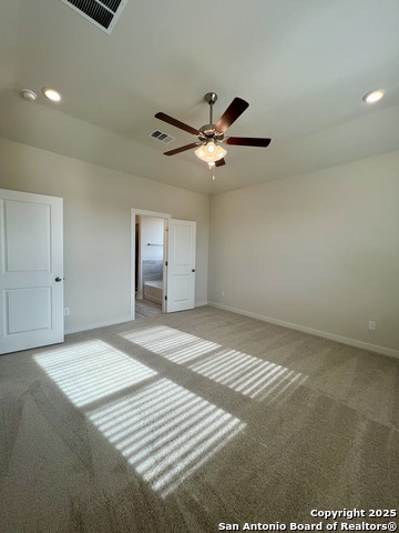 Image 46 of 105 For 14426 Daphne Bend