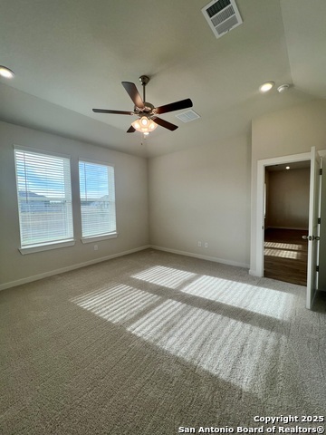 Image 47 of 105 For 14426 Daphne Bend