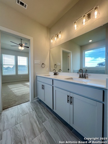 Image 59 of 105 For 14426 Daphne Bend