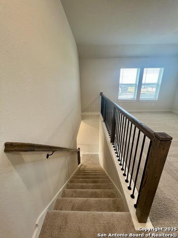 Image 61 of 105 For 14426 Daphne Bend