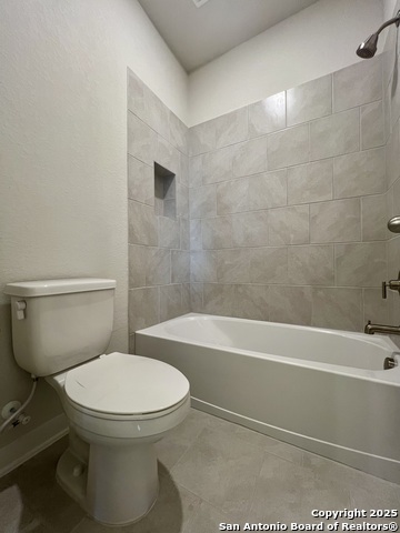 Image 75 of 105 For 14426 Daphne Bend