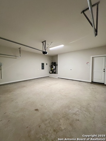 Image 95 of 105 For 14426 Daphne Bend