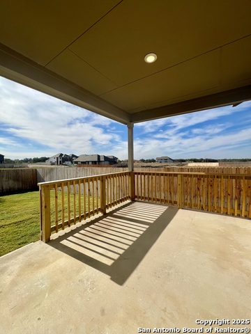 Image 98 of 105 For 14426 Daphne Bend