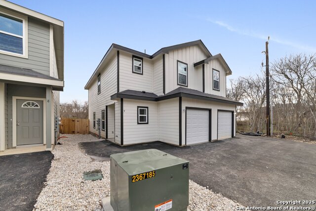 Image 2 of 22 For 7356 Misty Ridge Dr  11