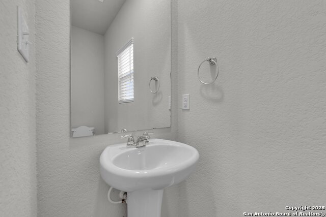 Image 5 of 22 For 7356 Misty Ridge Dr  11