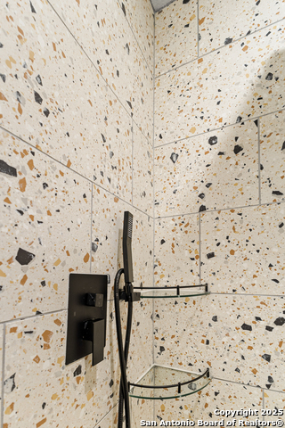 Image 28 of 40 For 1161 Fitch