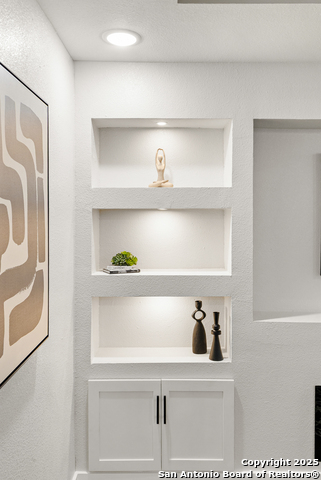 Image 33 of 40 For 1161 Fitch