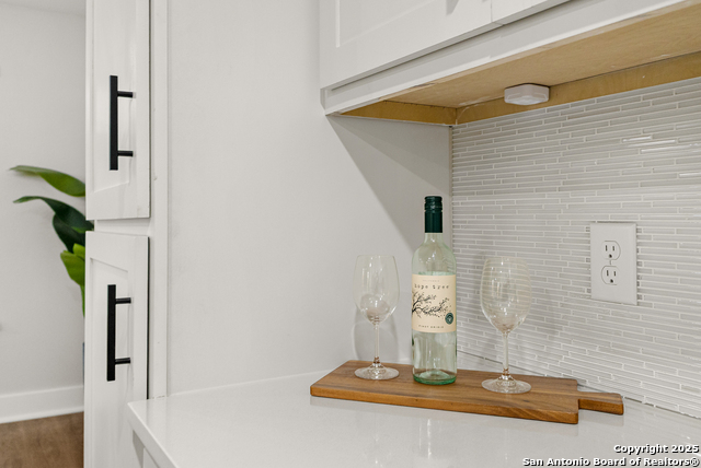 Image 34 of 40 For 1161 Fitch