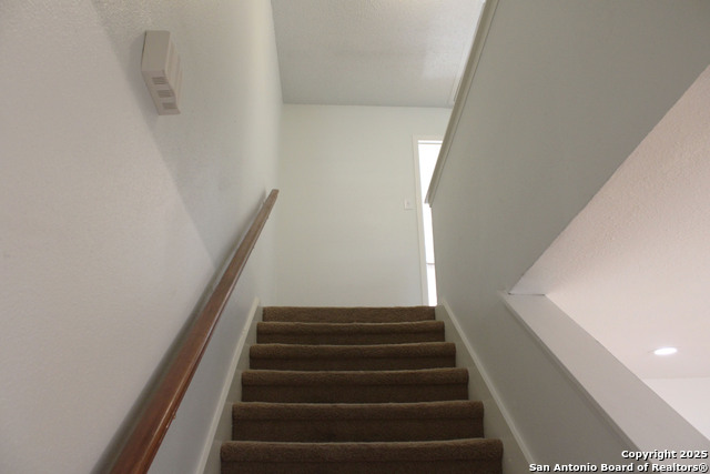 Image 11 of 26 For 8123 Scottshill