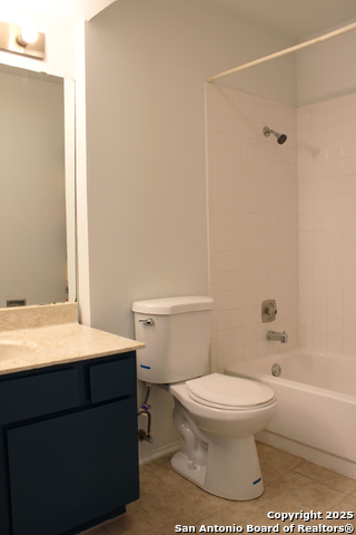 Image 21 of 26 For 8123 Scottshill