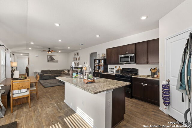 Image 19 of 26 For 3430 Angus