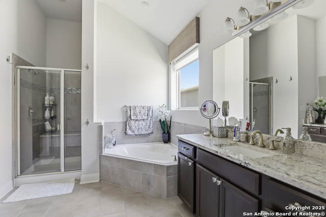 Image 21 of 28 For 2551 Verona Way