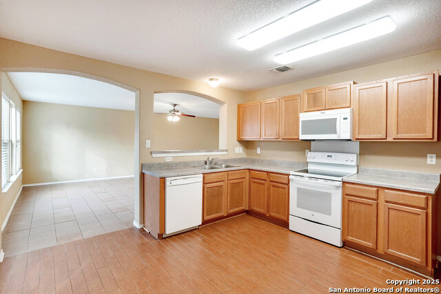 Image 5 of 26 For 9302 Longmire