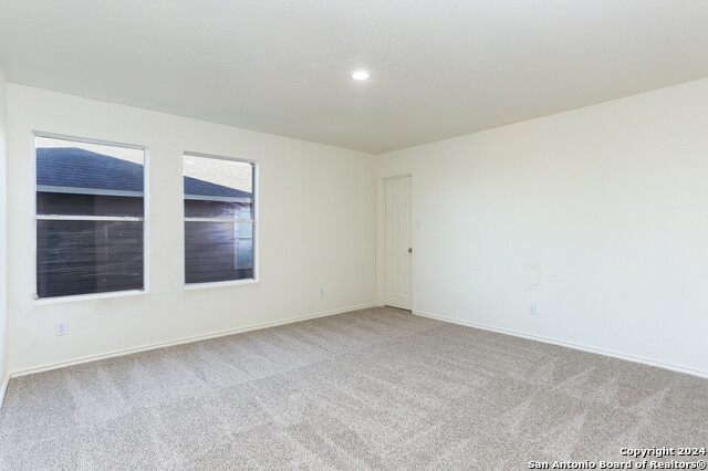 Image 15 of 23 For 7922 Horse  