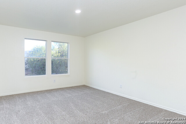 Image 20 of 23 For 7922 Horse  