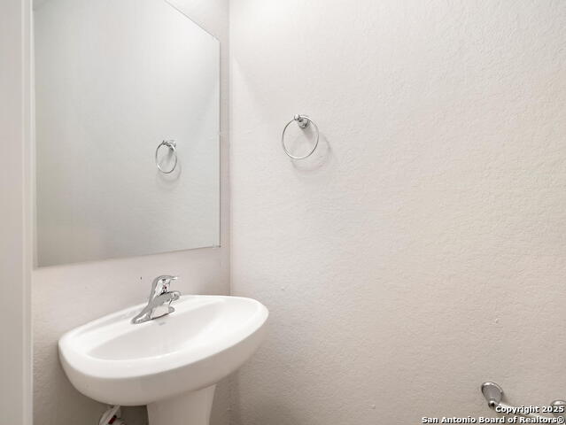 Image 5 of 27 For 6258 Eddie Way  1