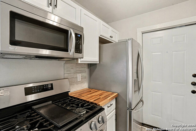 Image 12 of 27 For 446 Glendale Ave