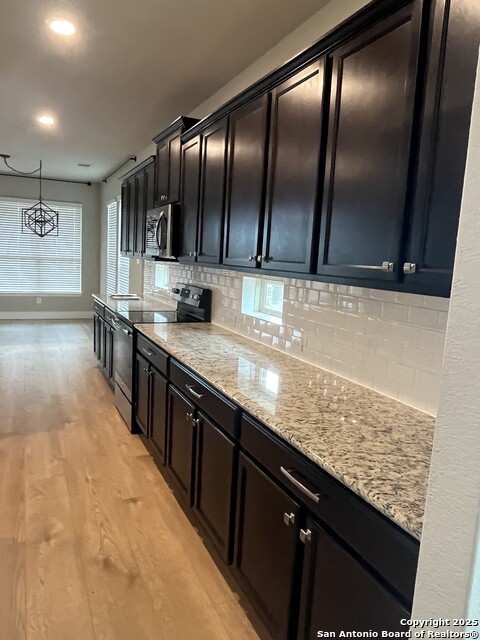 Image 14 of 33 For 5610 Haven Way