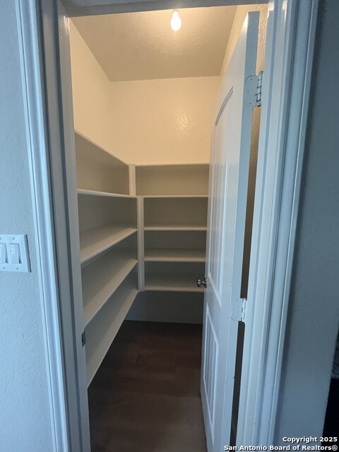 Image 16 of 33 For 5610 Haven Way