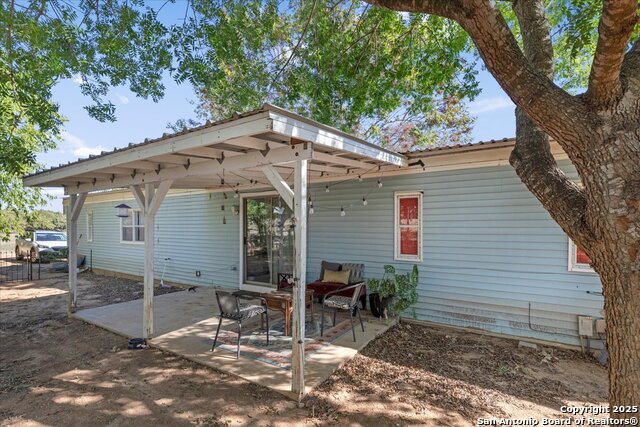 Image 23 of 23 For 1411 C Democrat Street