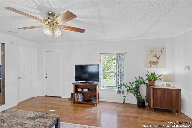 Image 8 of 23 For 1411 C Democrat Street