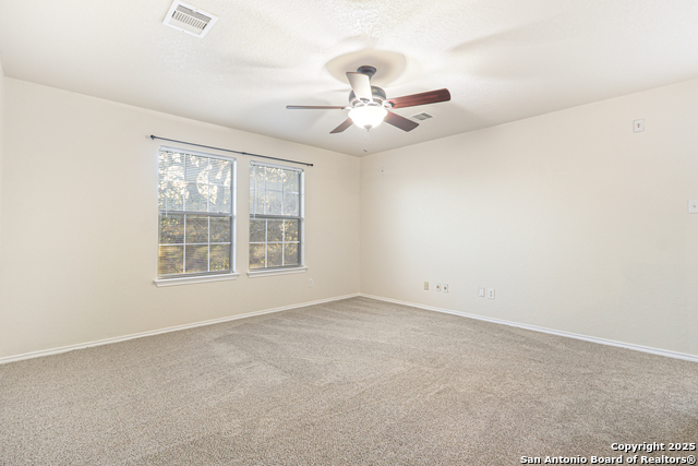 Image 14 of 31 For 16710 Basin Oak