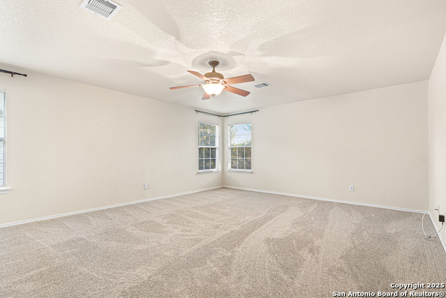 Image 16 of 31 For 16710 Basin Oak