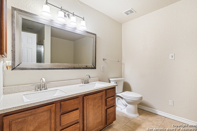 Image 18 of 31 For 16710 Basin Oak