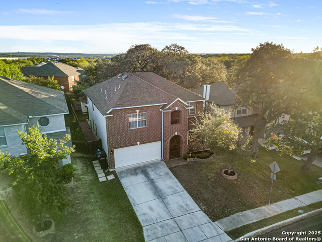 Image 2 of 31 For 16710 Basin Oak