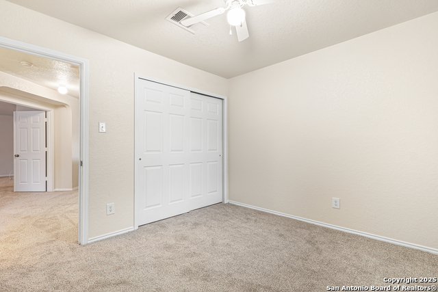 Image 21 of 31 For 16710 Basin Oak