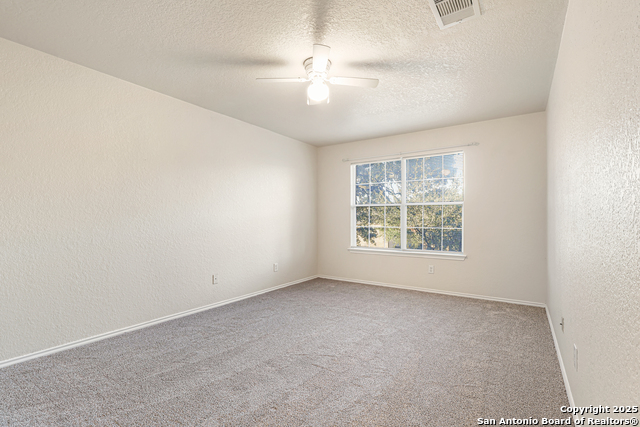 Image 25 of 31 For 16710 Basin Oak