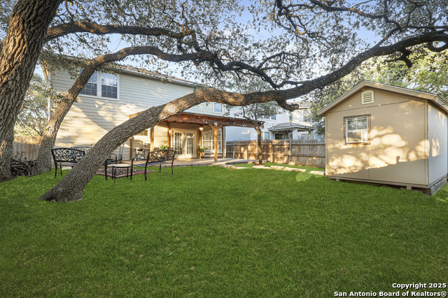 Image 31 of 31 For 16710 Basin Oak