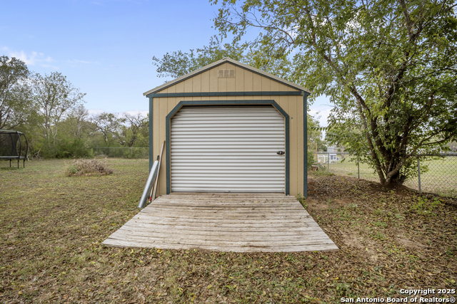 Image 26 of 28 For 4547 Ida Drive